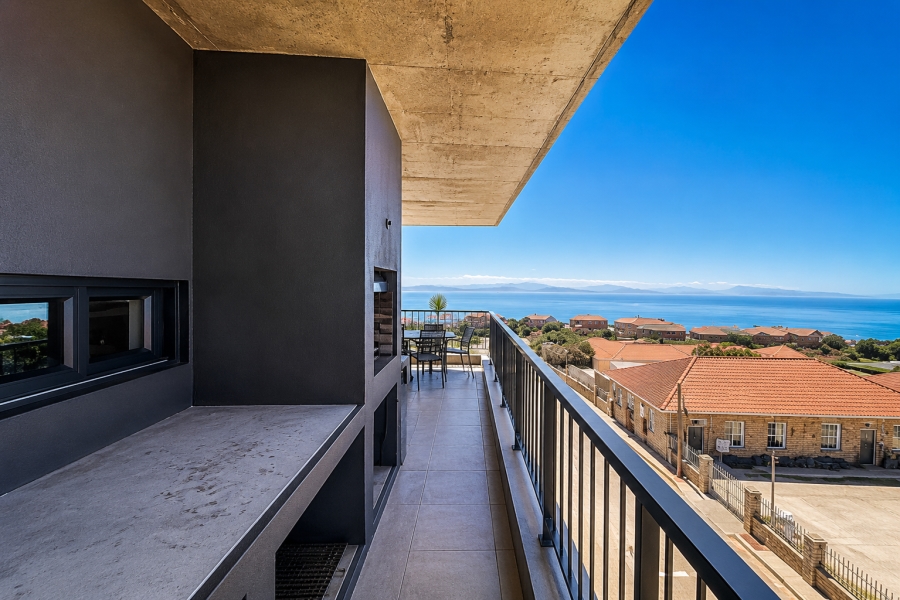 2 Bedroom Property for Sale in Mossel Bay Central Western Cape